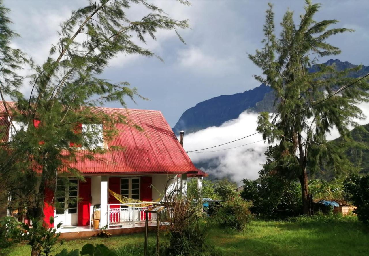 La Ferme D'Abondance Bed & Breakfast Salazie Exterior photo